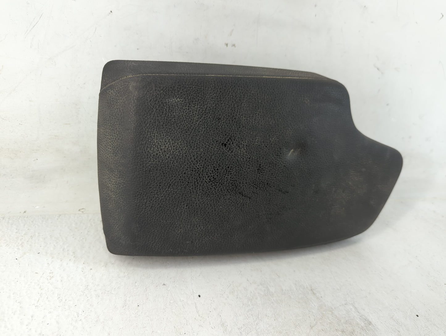 2014 Bmw 320i Center Console Armrest Cover Lid Fits OEM Used Auto Parts - Oemusedautoparts1.com