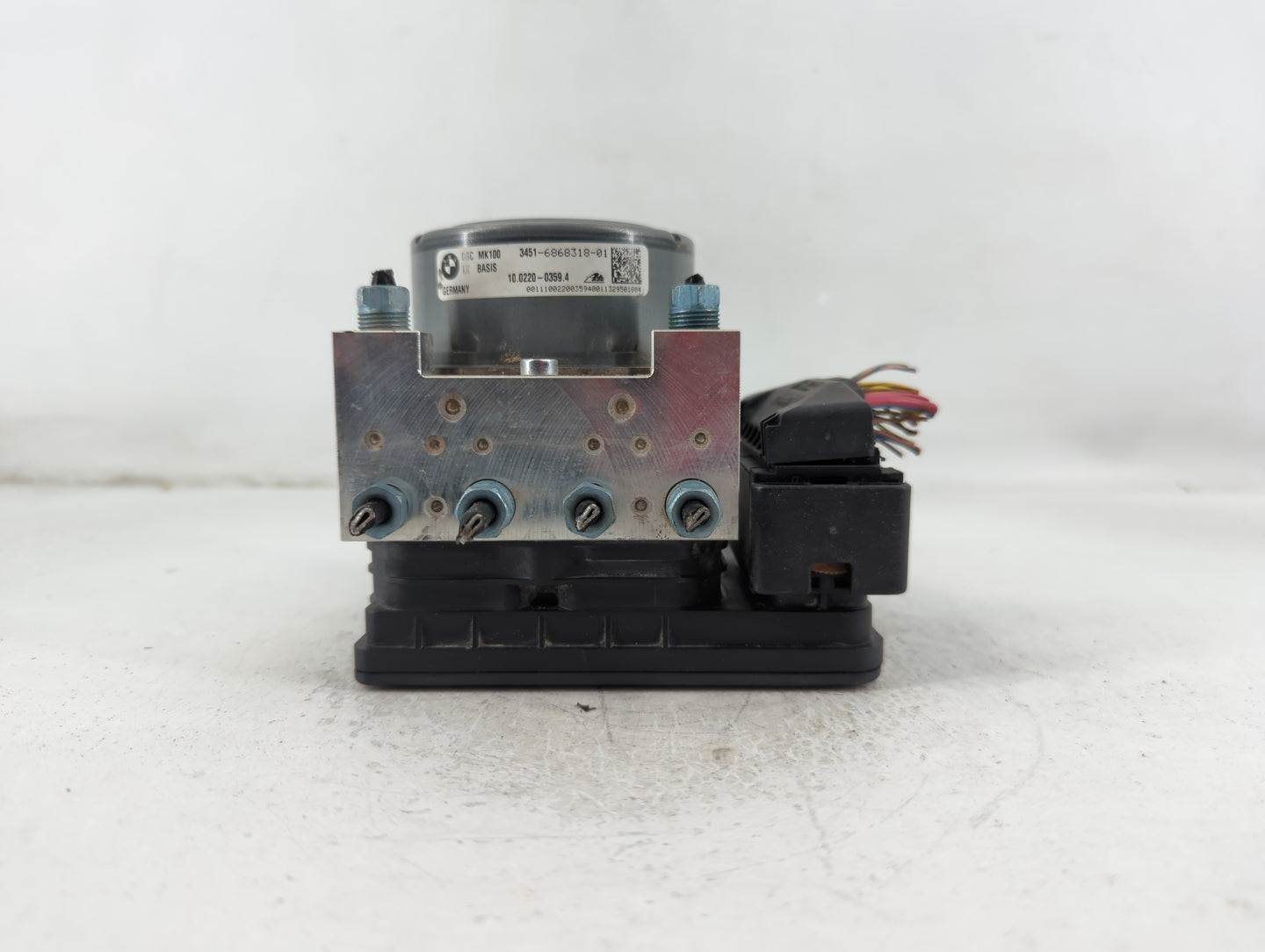 2014-2018 Bmw 320i ABS Pump Control Module Replacement P/N:3451-6868318-01 Fits Fits 2014 2015 2016 2017 2018 2019 2020 2021