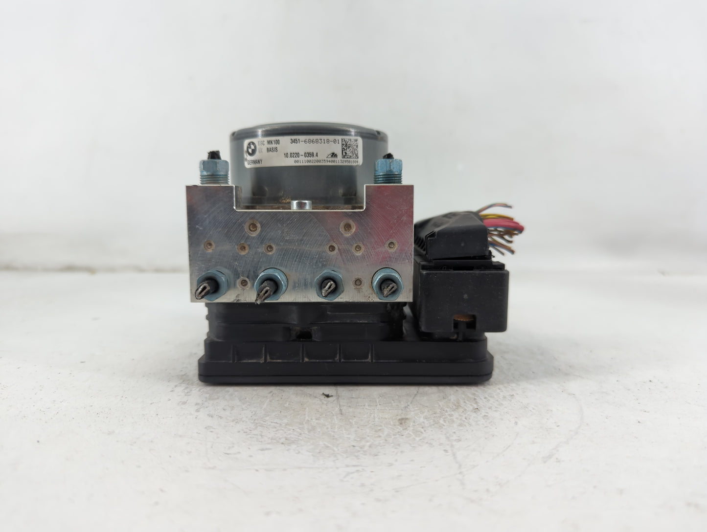 2014-2018 Bmw 320i ABS Pump Control Module Replacement P/N:3451-6868318-01 Fits Fits 2014 2015 2016 2017 2018 2019 2020 2021