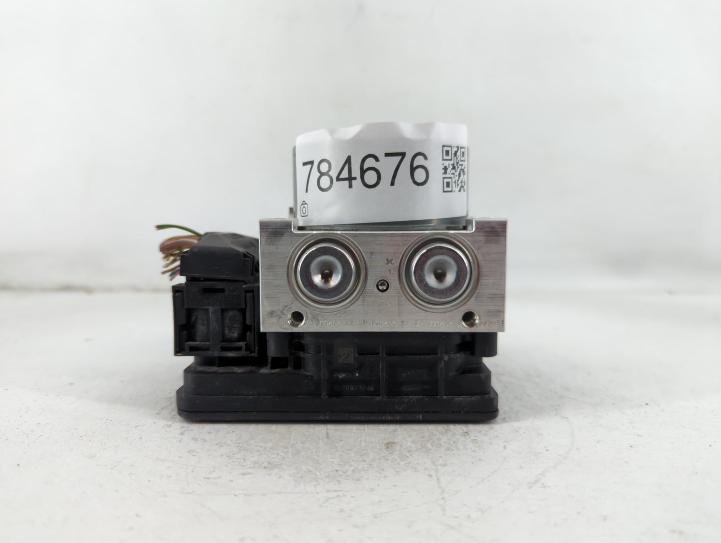 2014-2018 Bmw 320i ABS Pump Control Module Replacement P/N:3451-6868318-01 Fits Fits 2014 2015 2016 2017 2018 2019 2020 2021