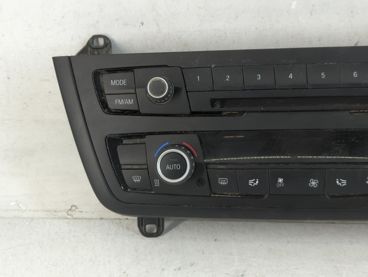 2012-2014 Bmw 320i Climate Control Module Temperature AC/Heater Replacement P/N:64.11-9226784-04 Fits Fits 2012 2013 2014 OE