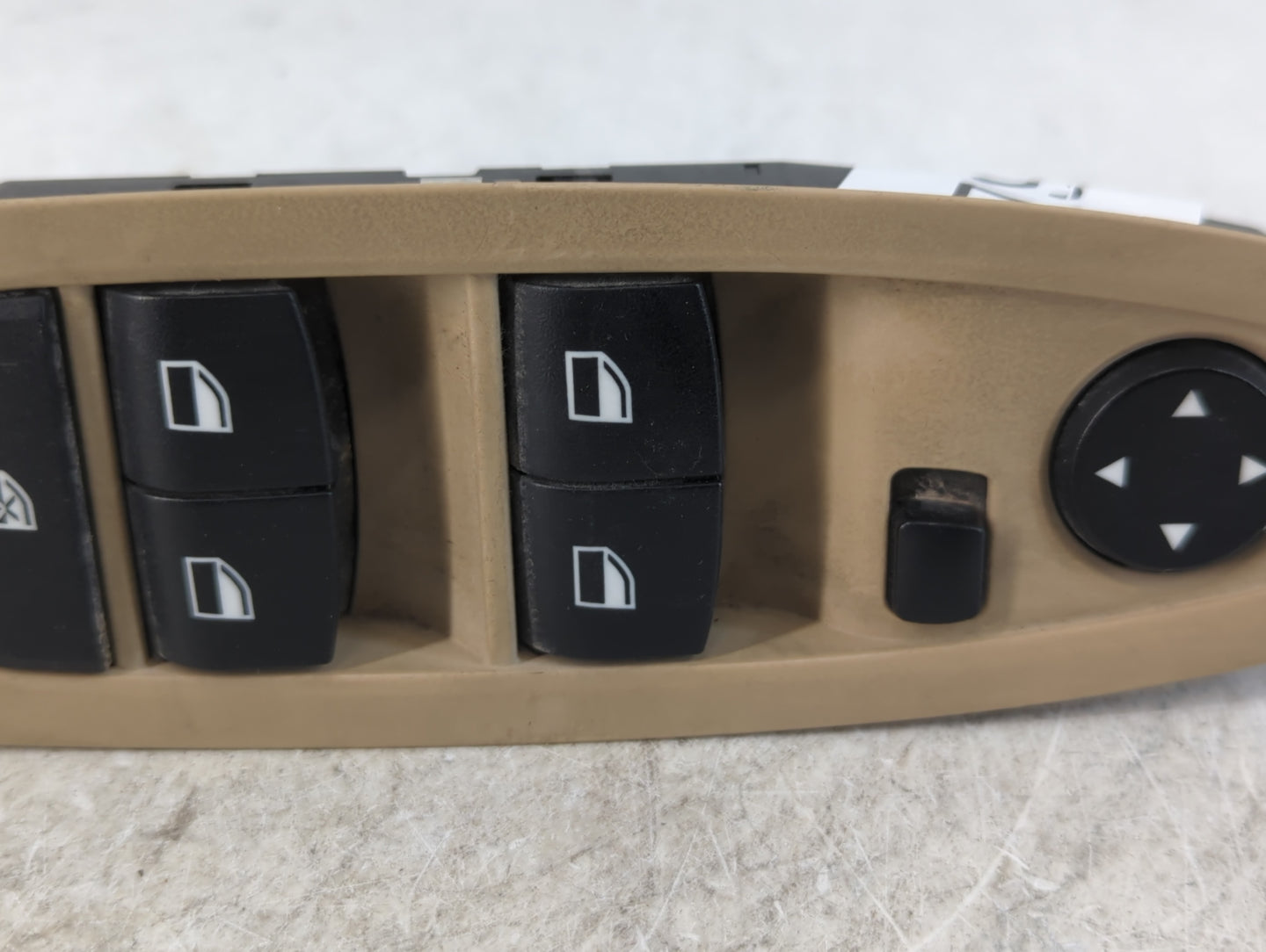 2012-2018 Bmw 320i Master Power Window Switch Replacement Driver Side Left P/N:9208109-03 Fits OEM Used Auto Parts - Oemused