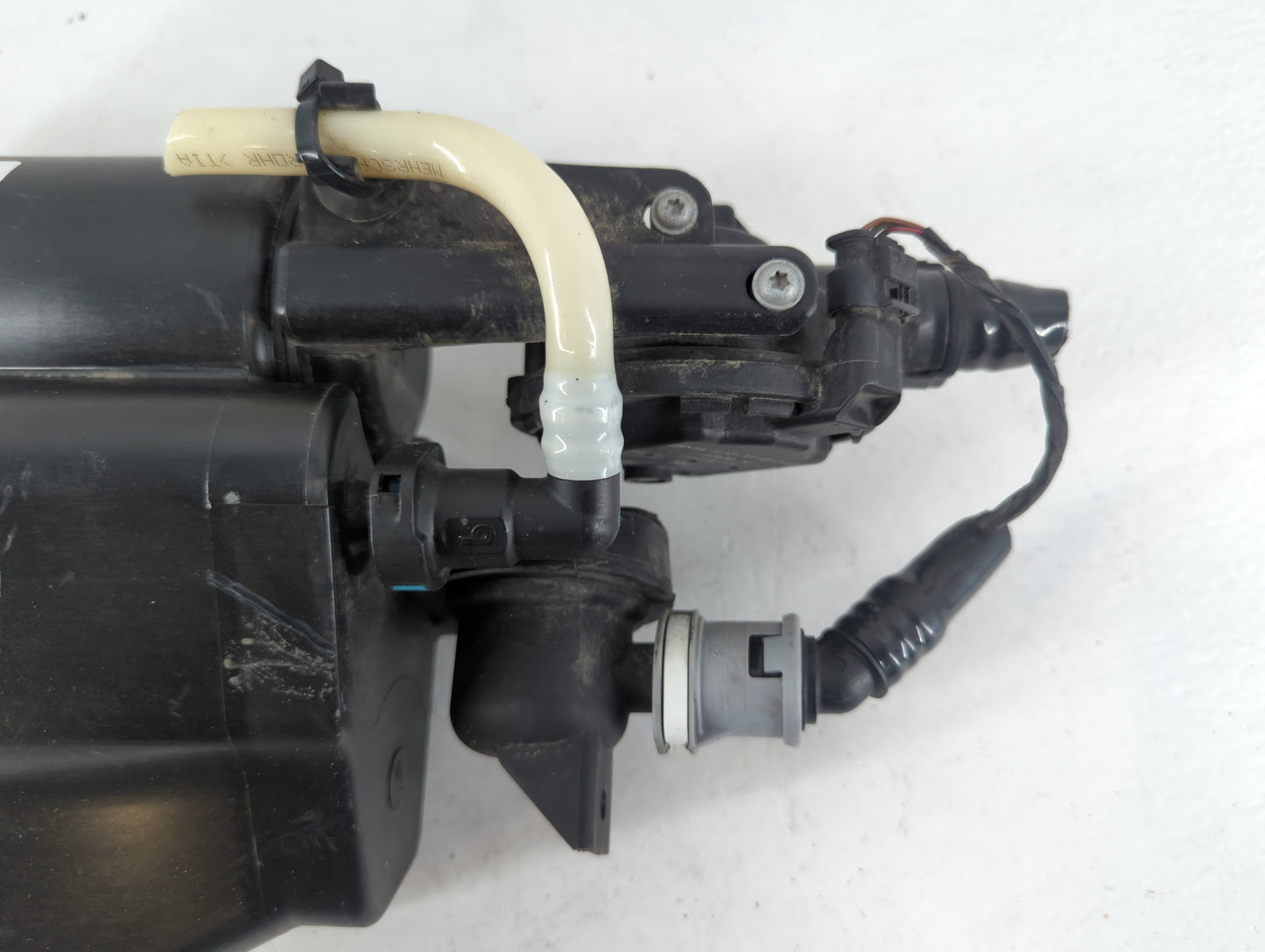 2014 Bmw 320i Fuel Vapor Charcoal Canister - Oemusedautoparts1.com