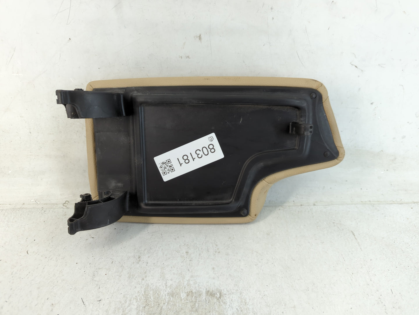 2014 Bmw 320i Center Console Armrest Cover Lid Fits OEM Used Auto Parts - Oemusedautoparts1.com