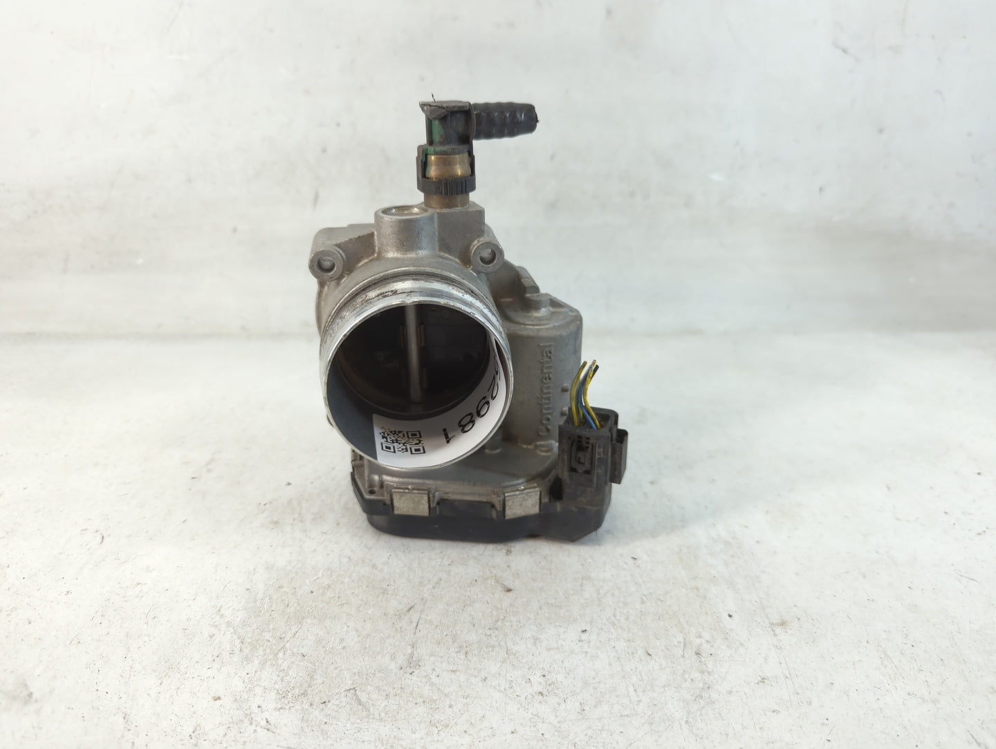 2012-2018 Bmw 320i Throttle Body P/N:1354 7588625-04 Fits Fits 2012 2013 2014 2015 2016 2017 2018 OEM Used Auto Parts - Oemu