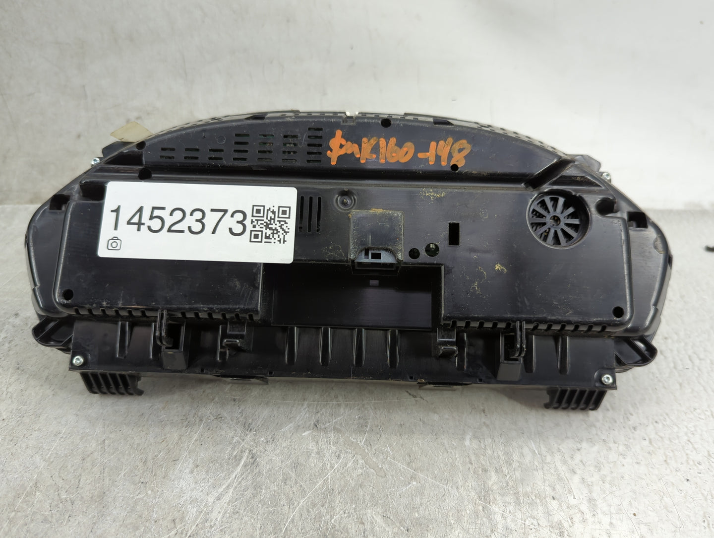 2014 Bmw 328 Instrument Cluster Speedometer Gauges P/N:9232895 9325206-01, 14369510, 30150834, IK932520601Y Miles: Fits OEM 