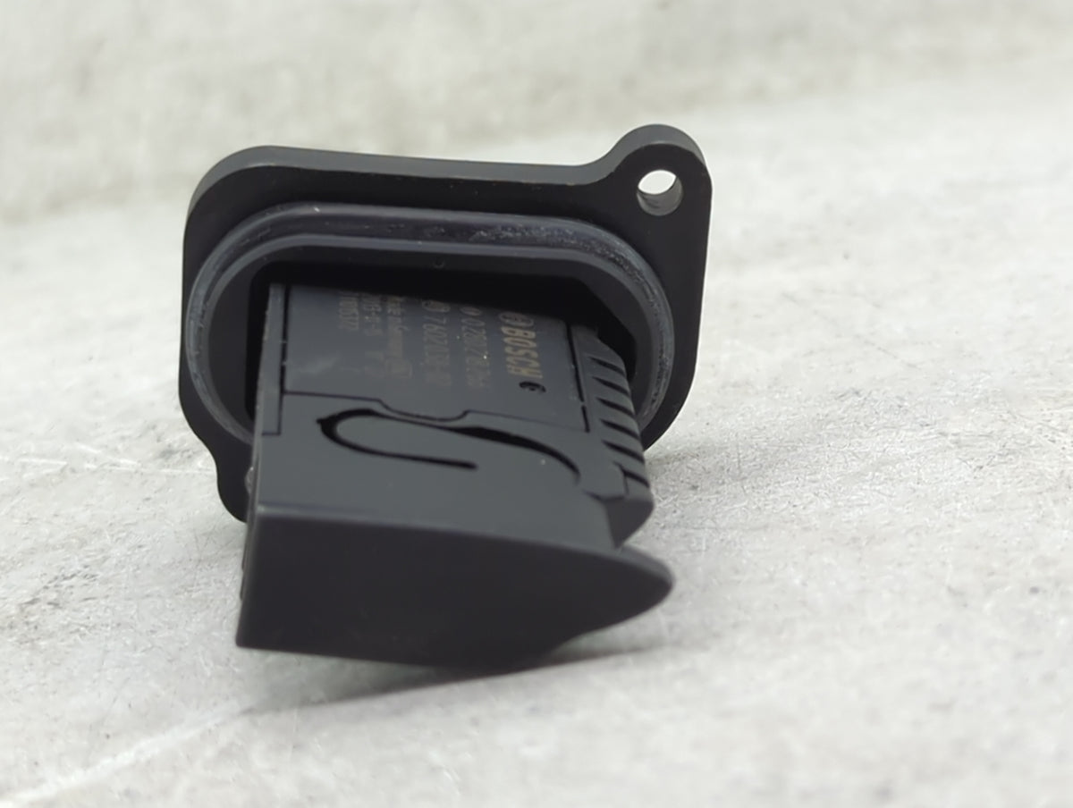 Bmw 328 Mass Air Flow Meter Maf Sensor 1454072 - Oemusedautoparts1.com