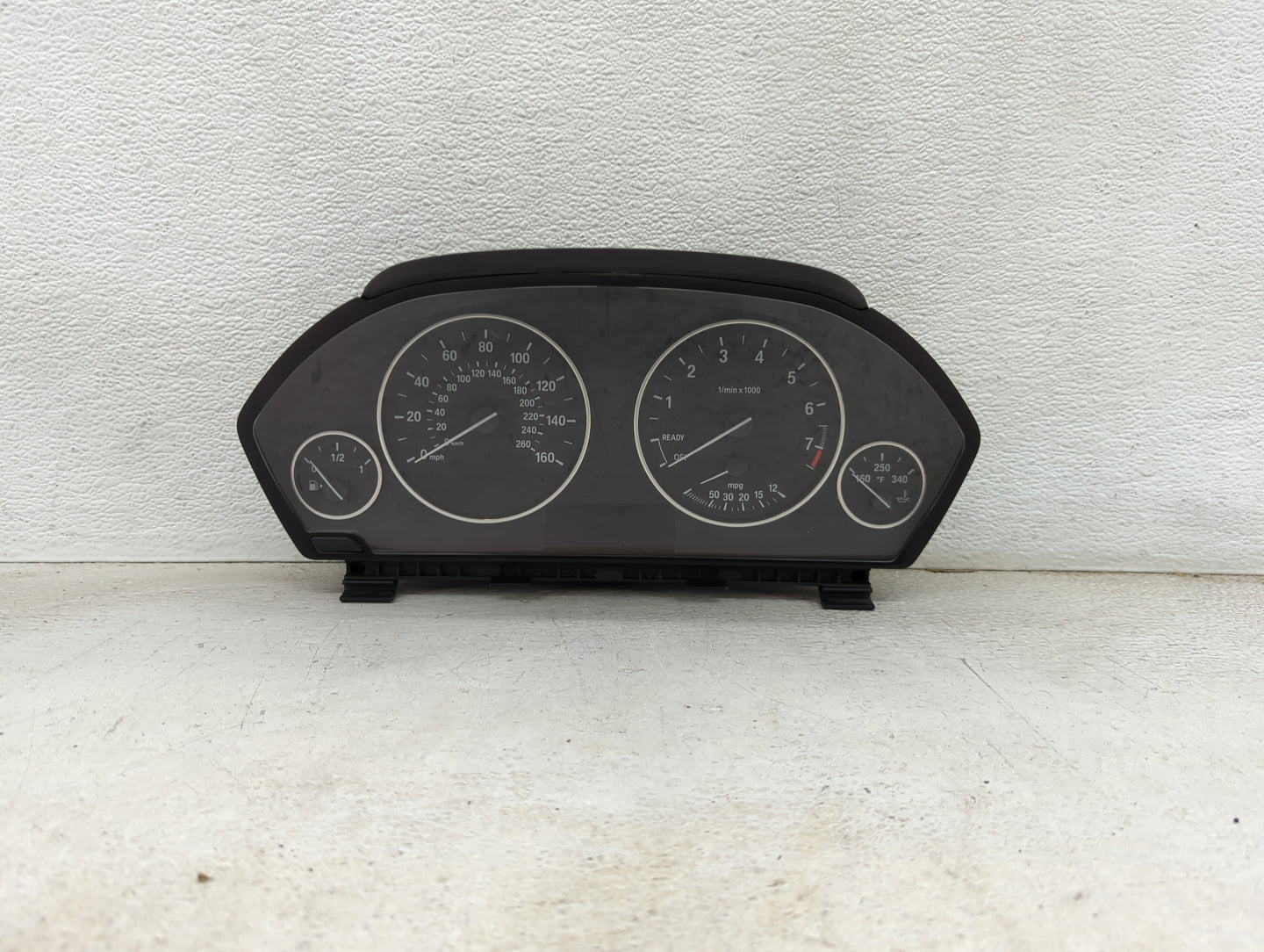 2014 Bmw 328 Instrument Cluster Speedometer Gauges P/N:9232895 9325206-01, 14369510, 30150834, IK932520601Y Miles: Fits OEM 