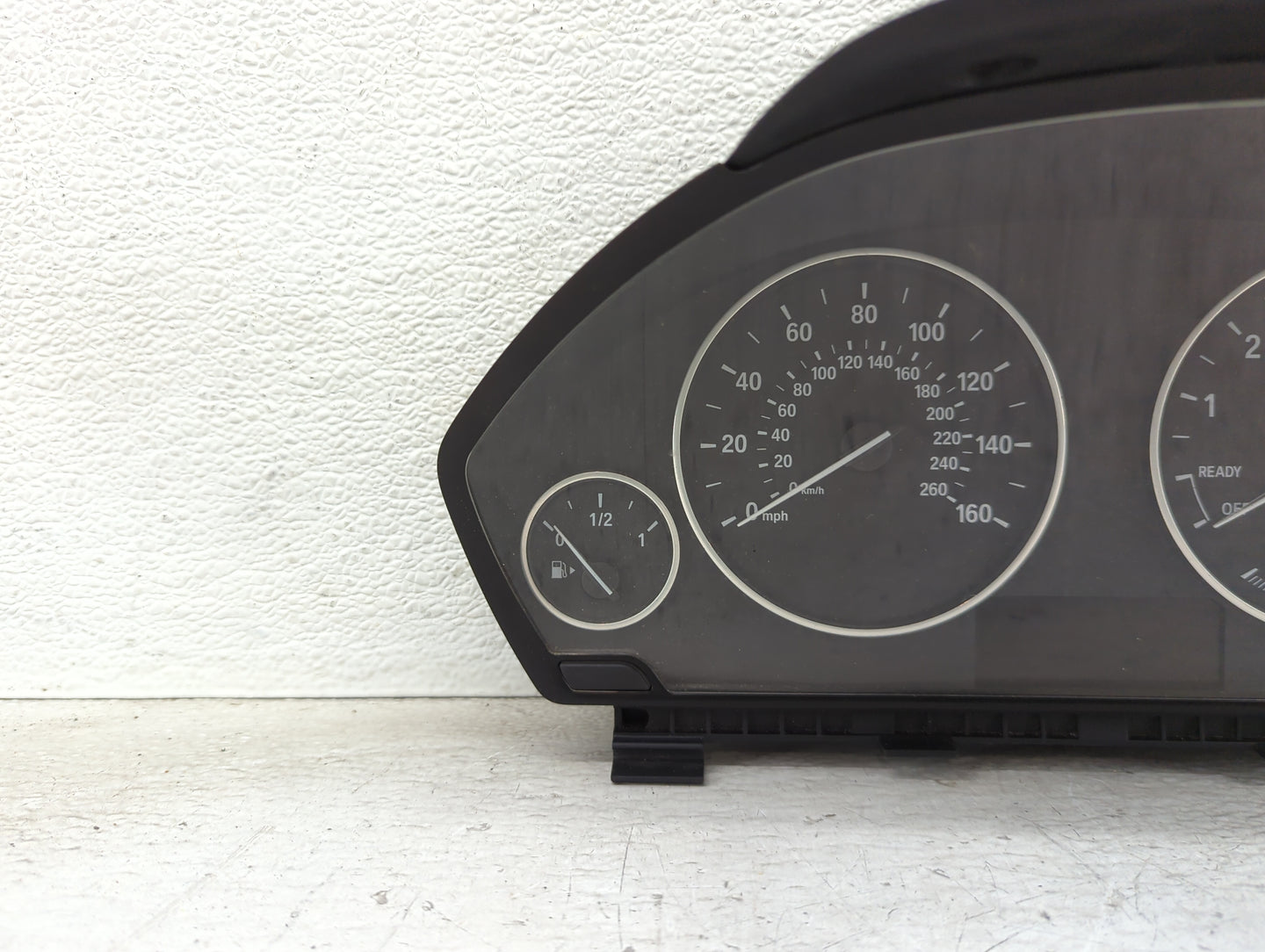 2014 Bmw 328 Instrument Cluster Speedometer Gauges P/N:9232895 9325206-01, 14369510, 30150834, IK932520601Y Miles: Fits OEM 