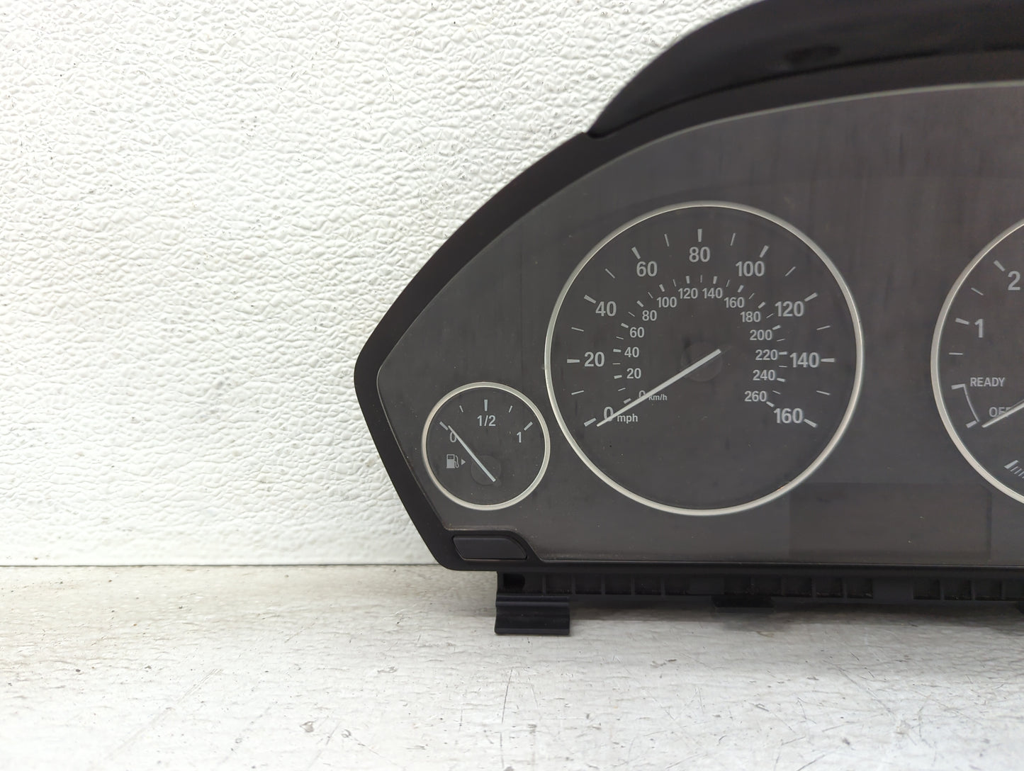 2014 Bmw 328 Instrument Cluster Speedometer Gauges P/N:9232895 9325206-01, 14369510, 30150834, IK932520601Y Miles: Fits OEM 