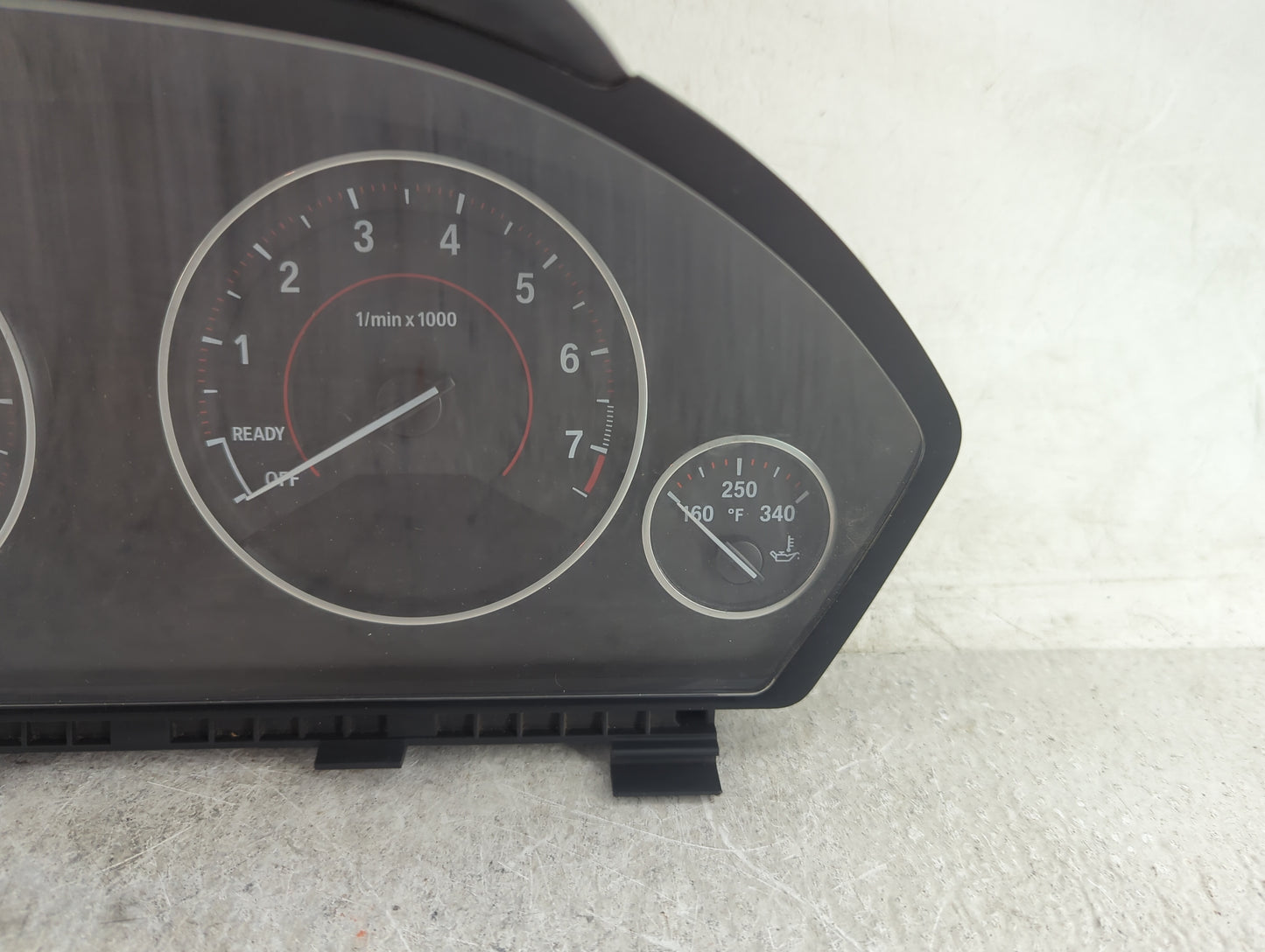 2012-2016 Bmw 328 Instrument Cluster Speedometer Gauges P/N:9232895 9325220-01 Miles:126K Fits OEM Used Auto Parts - Oemused