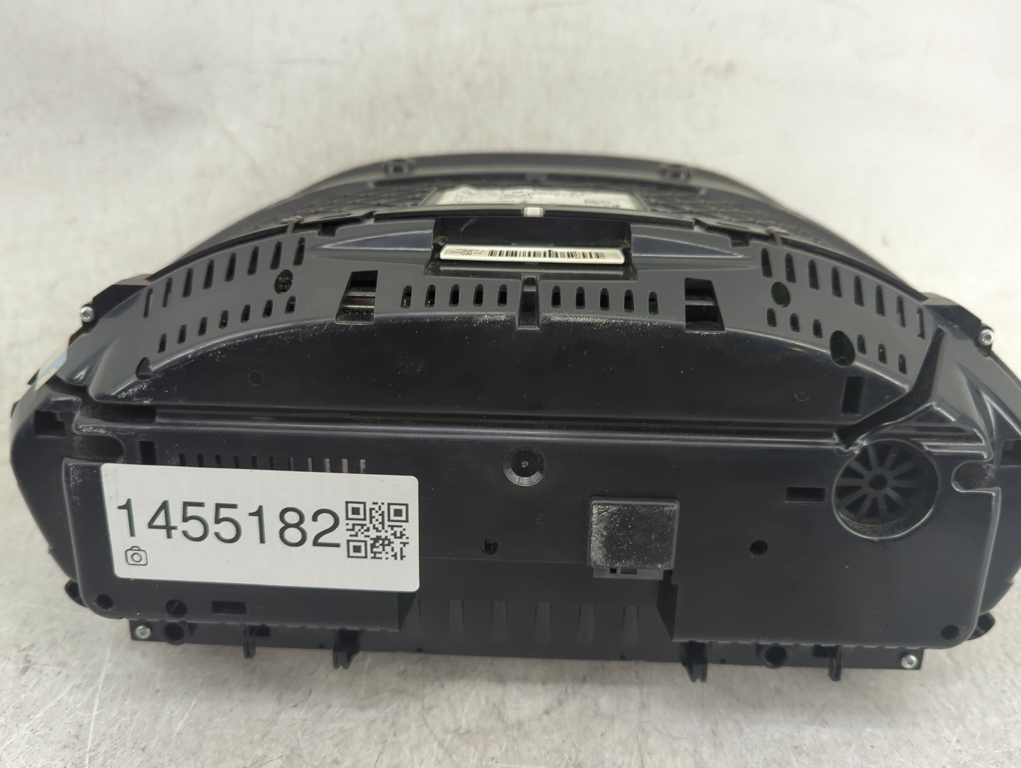 2012-2016 Bmw 328 Instrument Cluster Speedometer Gauges P/N:9232895 9325220-01 Miles:126K Fits OEM Used Auto Parts - Oemused
