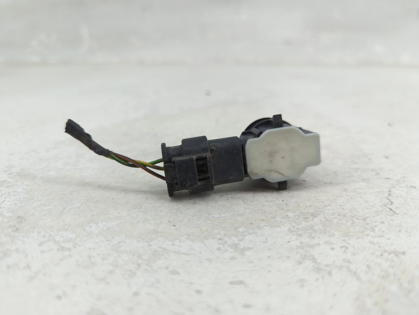 Park Assist Sensor - Oemusedautoparts1.com