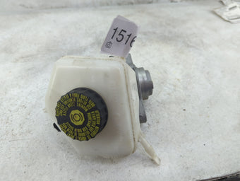 compare product Bmw 328 Brake Master Cylinder 1516112