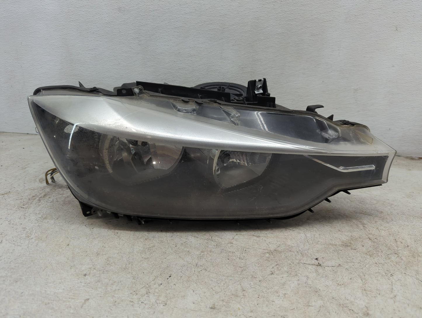 2012-2015 Bmw 328i Passenger Right Oem Head Light Headlight Lamp - Oemusedautoparts1.com