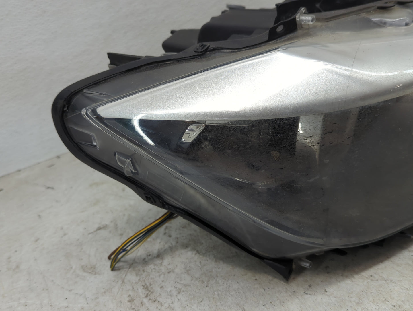 2012-2015 Bmw 328i Passenger Right Oem Head Light Headlight Lamp - Oemusedautoparts1.com