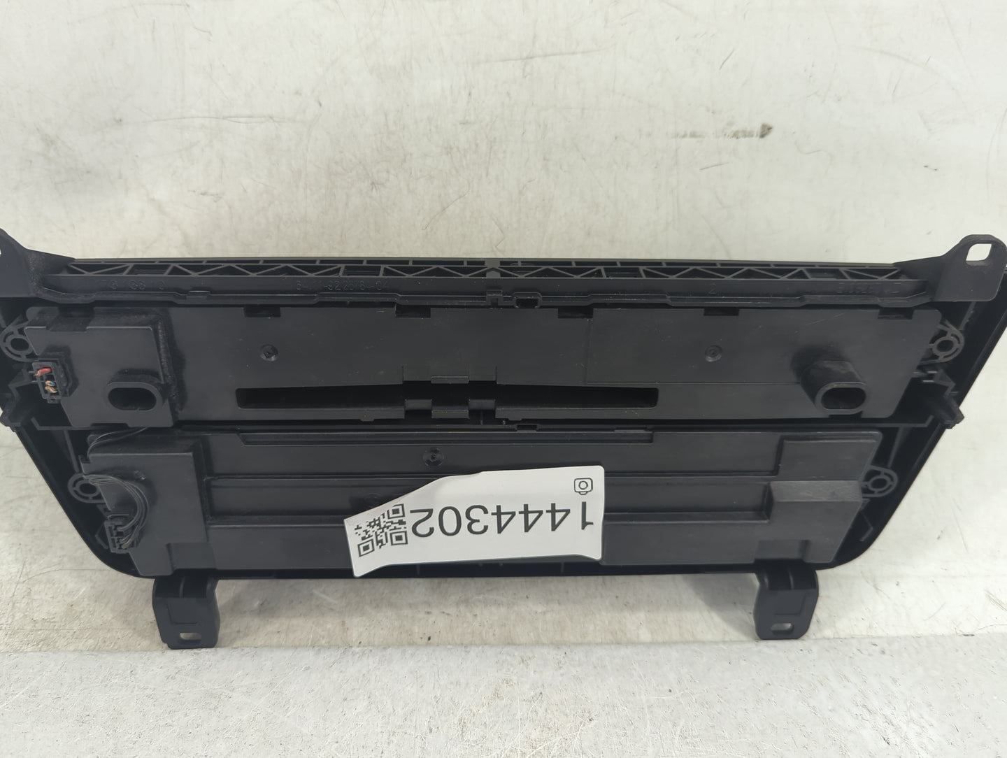 2012-2015 Bmw 328i Climate Control Module Temperature AC/Heater Replacement Fits Fits 2012 2013 2014 2015 OEM Used Auto Part