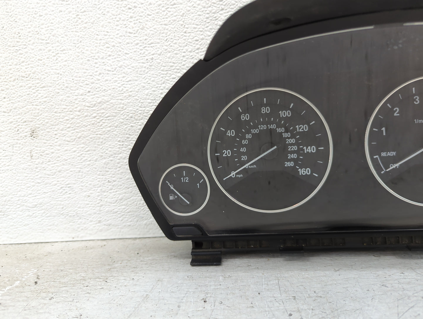 2014 Bmw 328i Instrument Cluster Speedometer Gauges P/N:9232895 9325206-01, 14369510, K932520601Y Miles:113K Fits OEM Used A