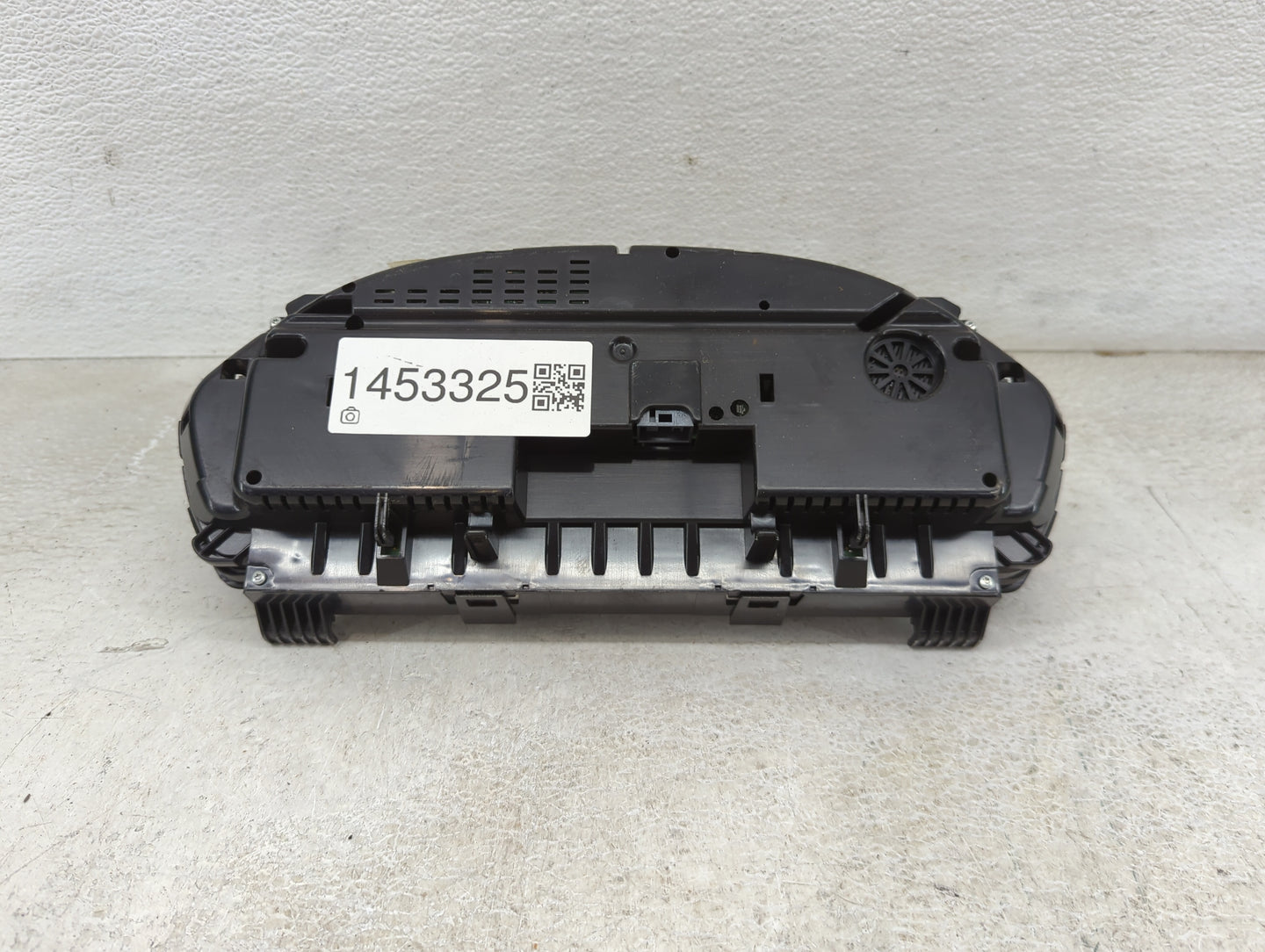 2014 Bmw 328i Instrument Cluster Speedometer Gauges P/N:9232894 9325179-01, 14369510, 1K932517901B, 20008966 Miles:64K Fits 