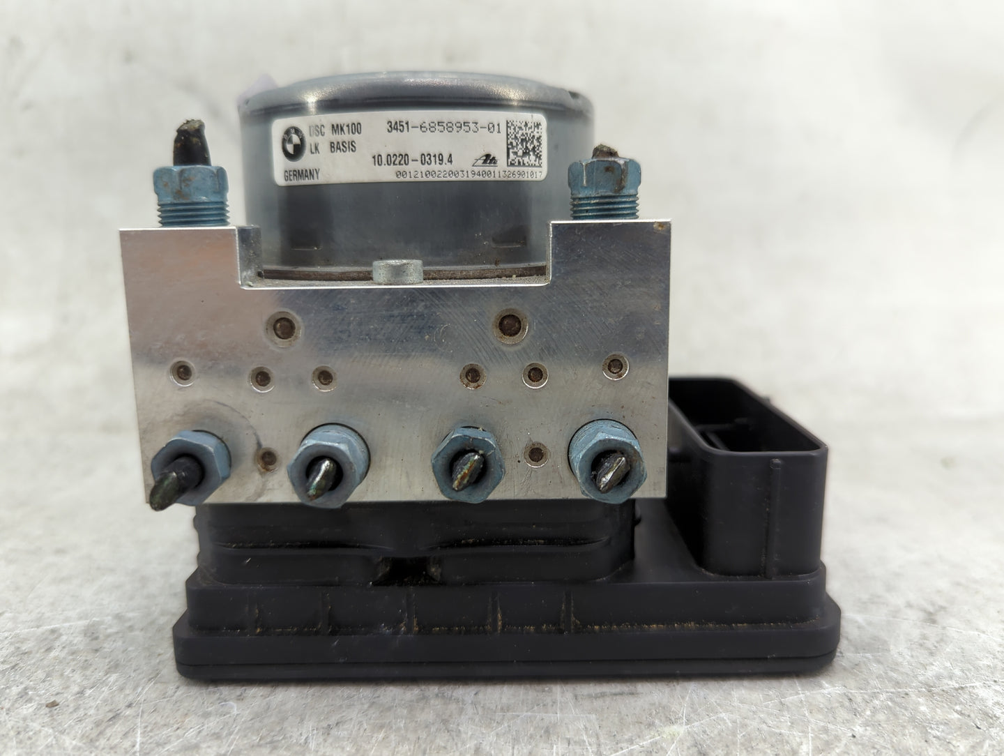 2014-2016 Bmw 328i ABS Pump Control Module Replacement P/N:3451-6858953-01 10.0220-0319.4 Fits OEM Used Auto Parts - Oemused