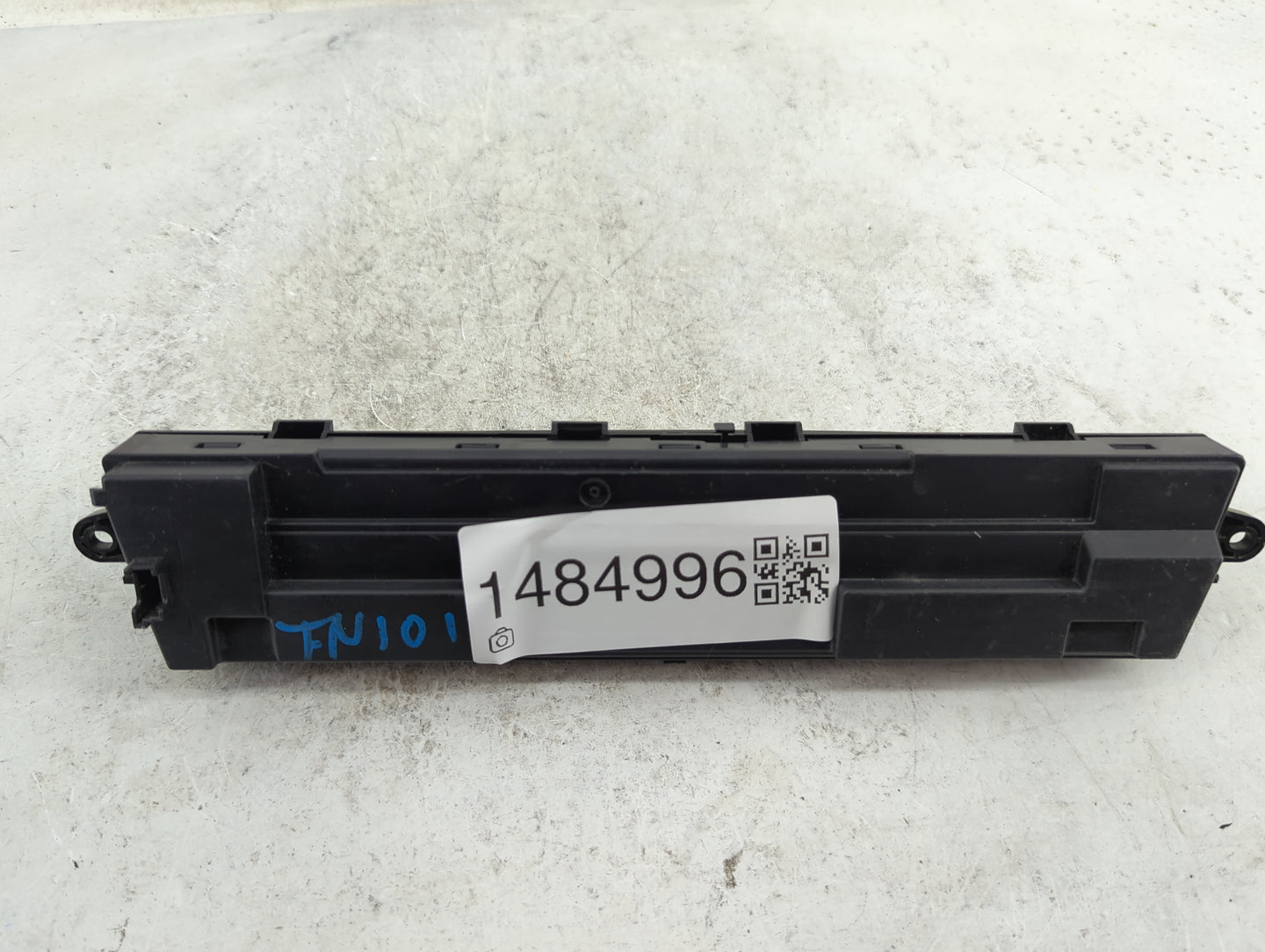 2012-2014 Bmw 328i Climate Control Module Temperature AC/Heater Replacement Fits Fits 2012 2013 2014 OEM Used Auto Parts - O
