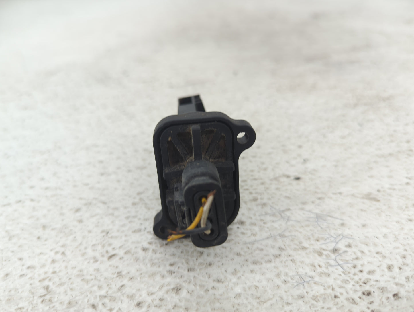 2012-2016 Bmw 328i Mass Air Flow Meter Maf 1487847 - Oemusedautoparts1.com