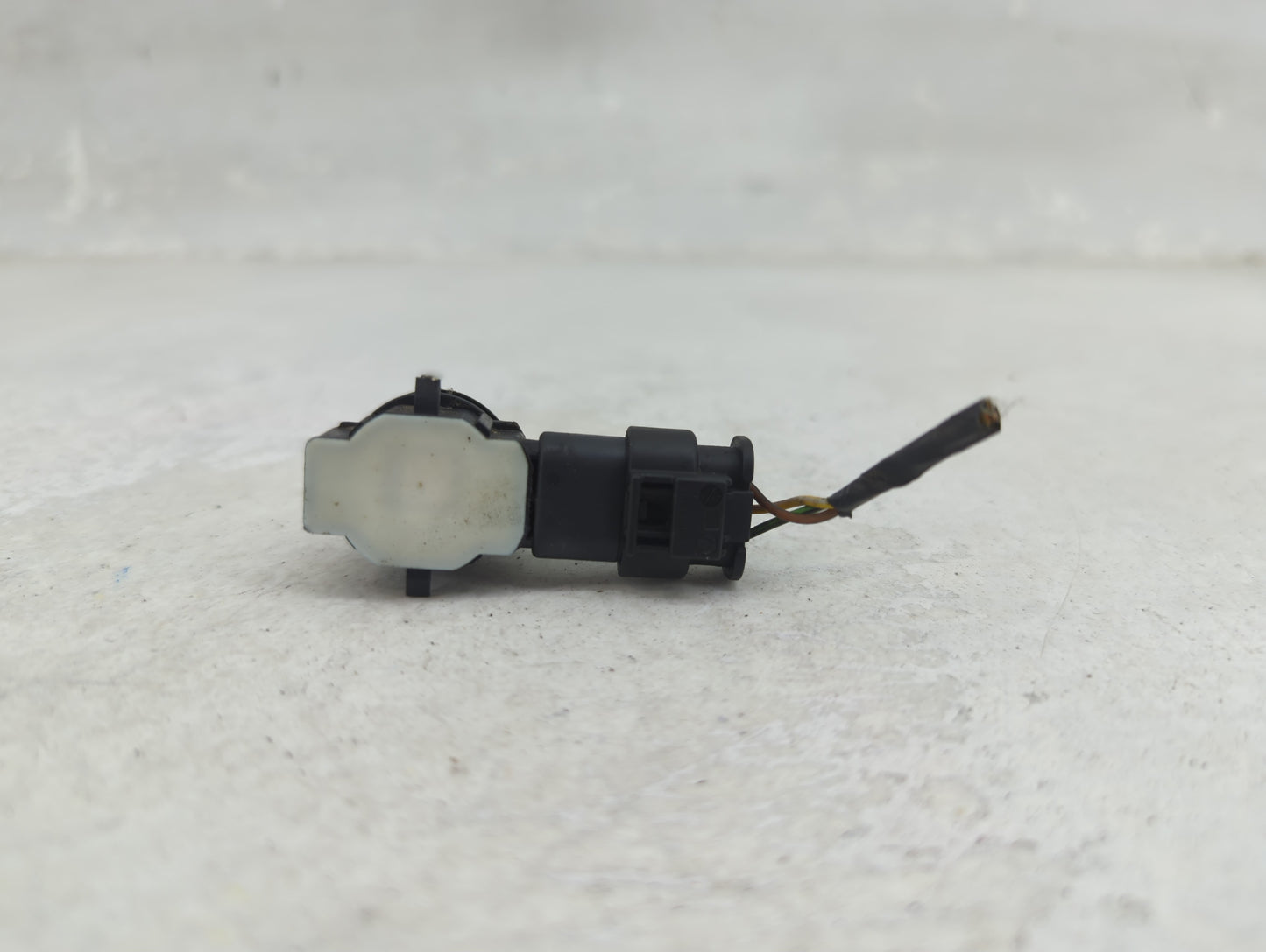 Park Assist Sensor - Oemusedautoparts1.com