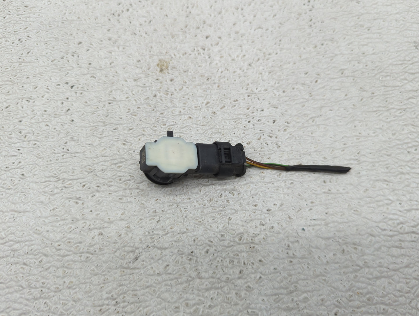 Park Assist Sensor - Oemusedautoparts1.com