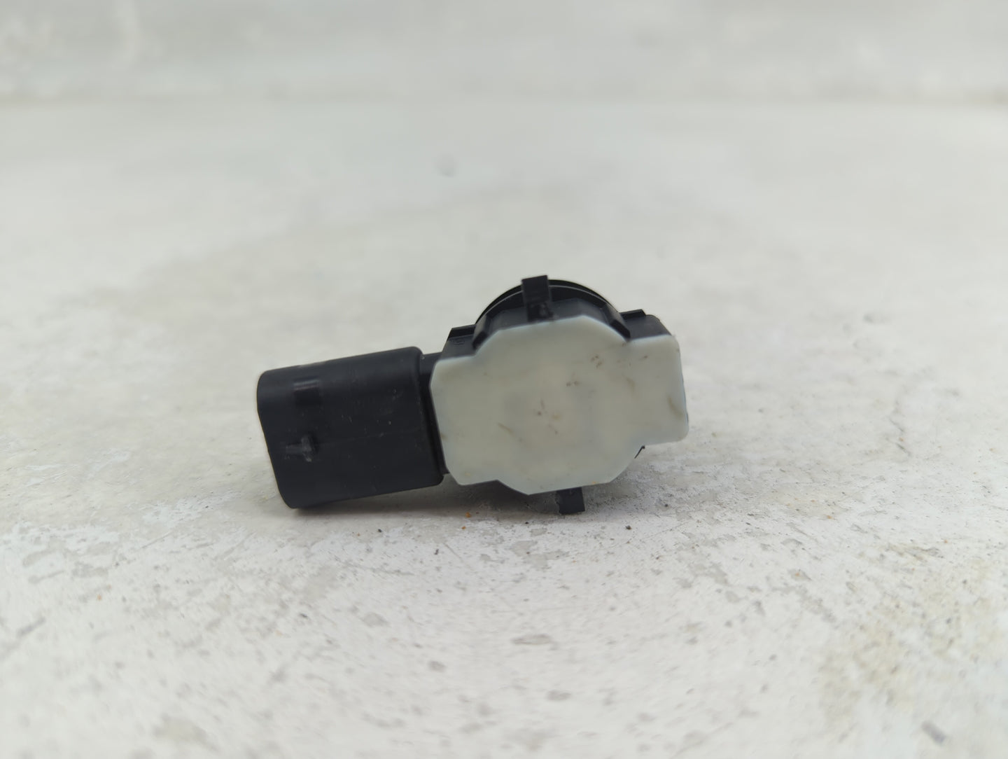 Park Assist Sensor - Oemusedautoparts1.com