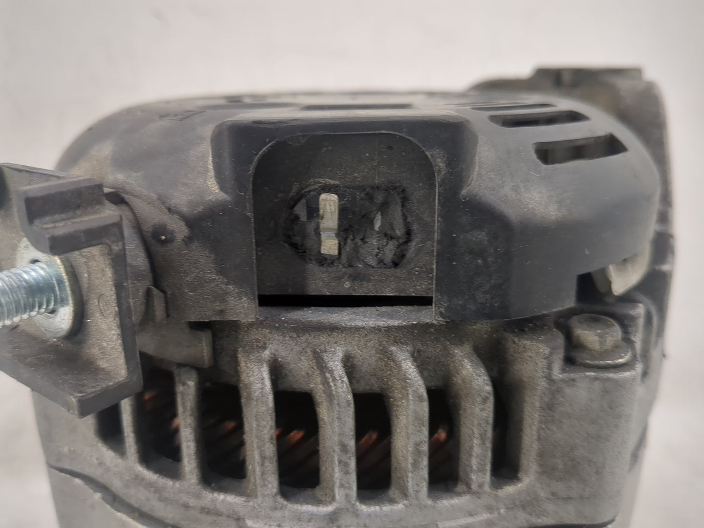 2012-2016 Bmw 328i Alternator Replacement Generator Charging Assembly Engine OEM P/N:104210-6395 7605478-05 Fits OEM Used Au