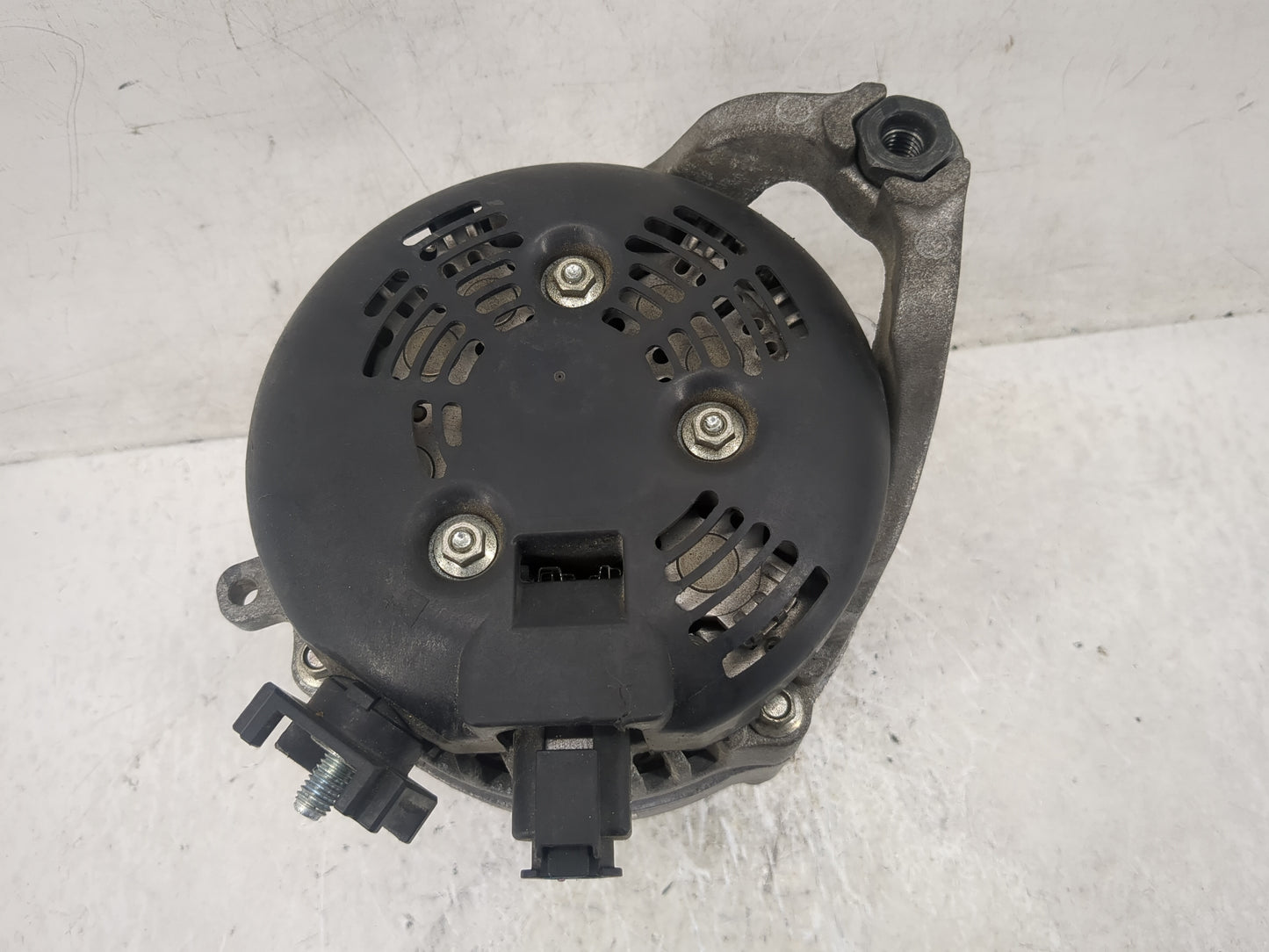 2012-2016 Bmw 328i Alternator Replacement Generator Charging Assembly Engine OEM P/N:104210-6395 7605478-05 Fits OEM Used Au