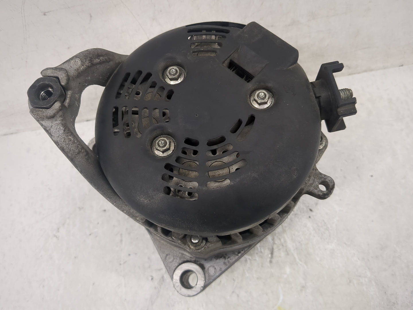2012-2016 Bmw 328i Alternator Replacement Generator Charging Assembly Engine OEM P/N:104210-0393 7605478-03 Fits OEM Used Au