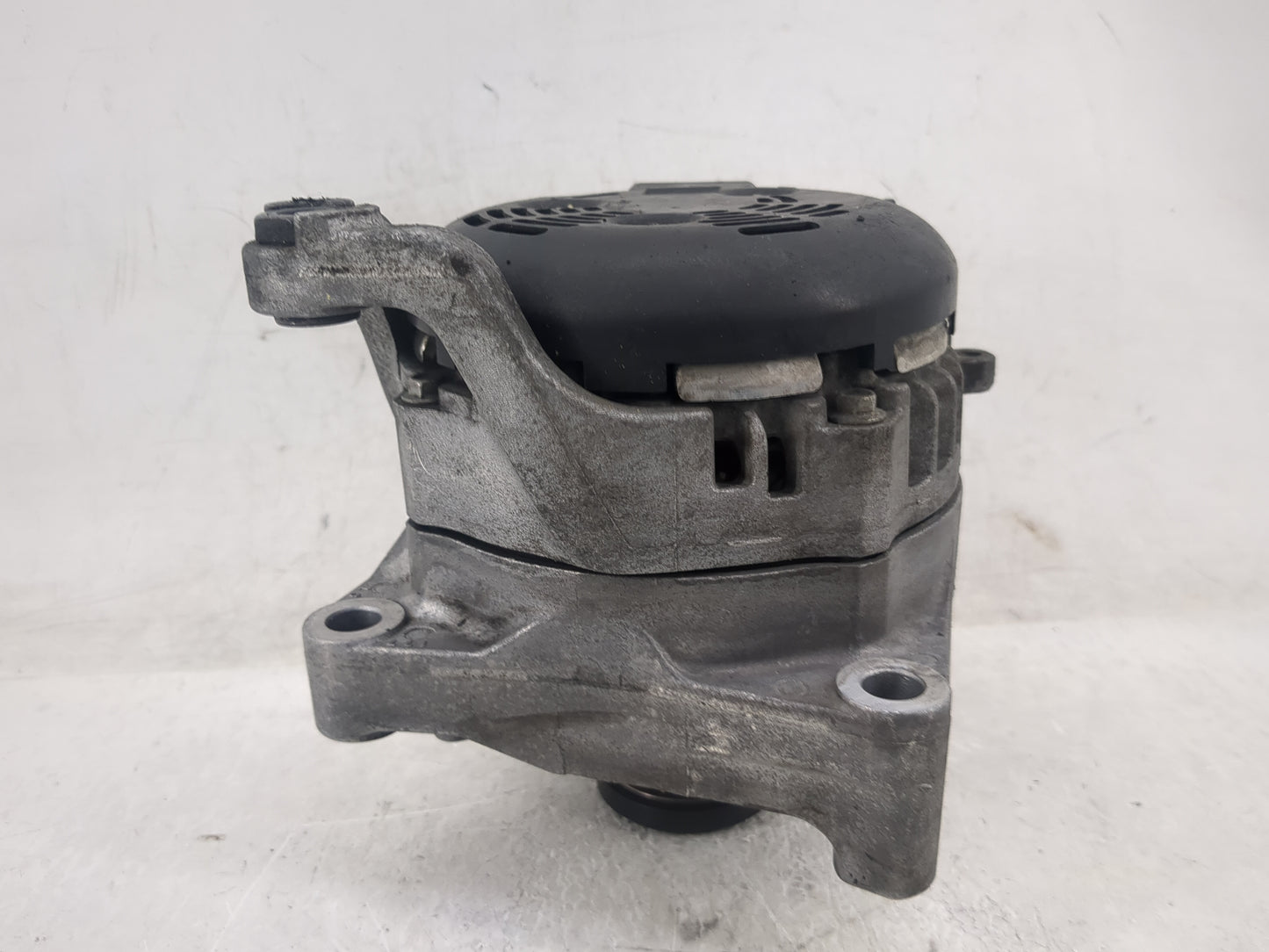 2012-2016 Bmw 328i Alternator Replacement Generator Charging Assembly Engine OEM P/N:104210-6395 7605478-05 Fits OEM Used Au