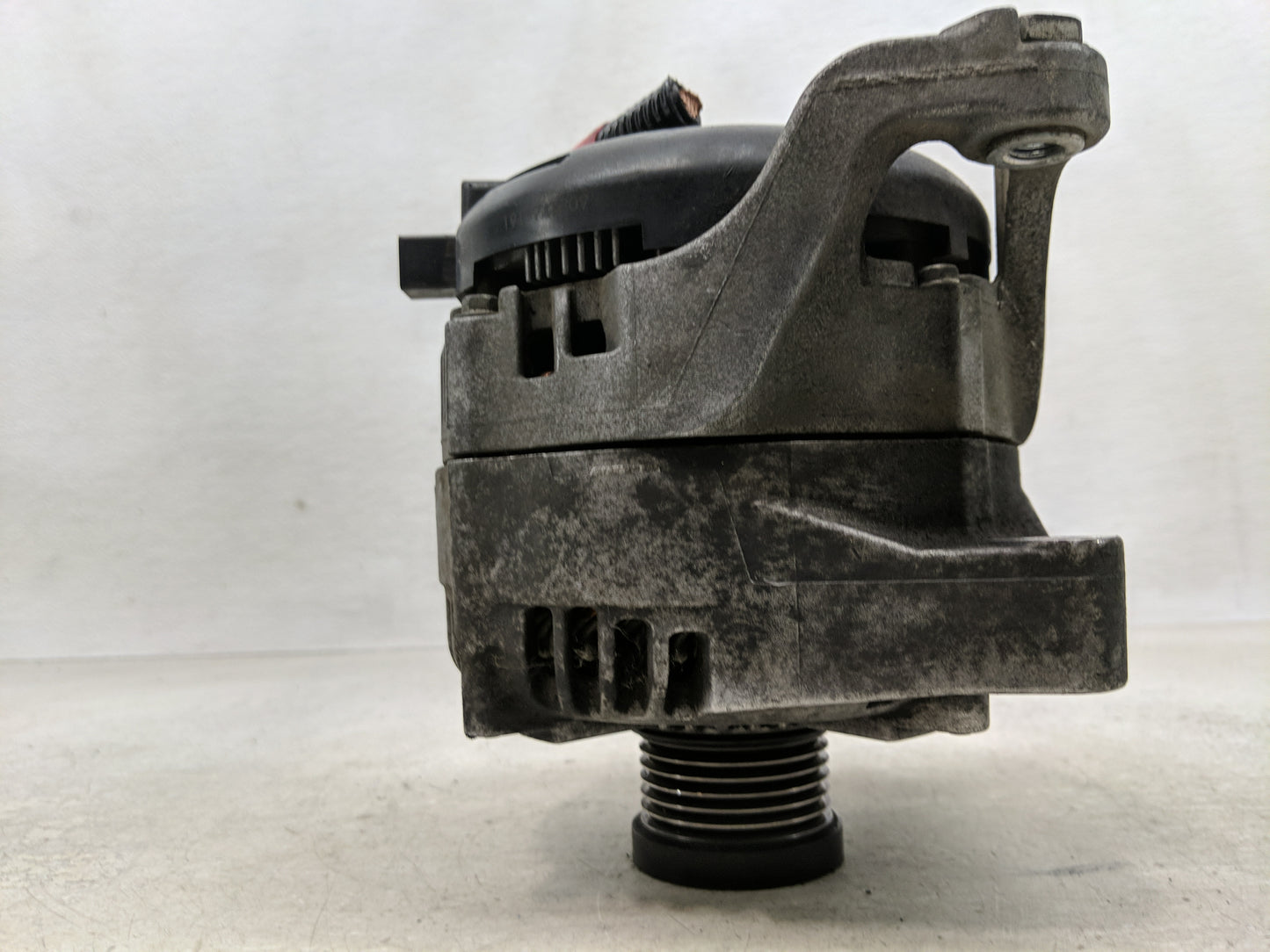 2012-2016 Bmw 328i Alternator Replacement Generator Charging Assembly Engine OEM P/N:7605061-02 104210-0393 Fits OEM Used Au