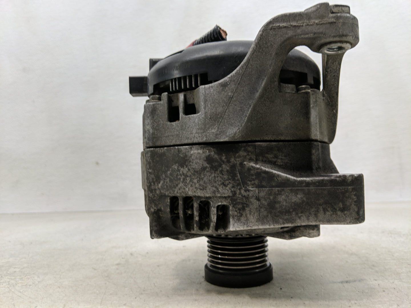 2012-2016 Bmw 328i Alternator Replacement Generator Charging Assembly Engine OEM P/N:7605061-02 104210-0393 Fits OEM Used Au