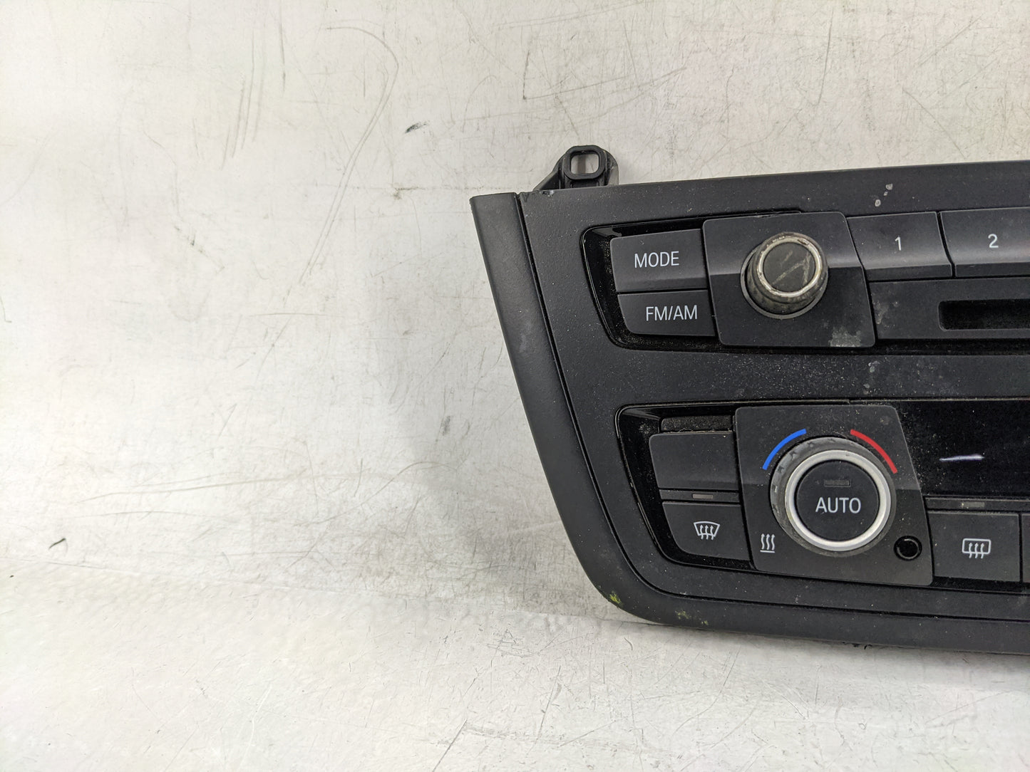 2014-2015 Bmw 328i Climate Control Module Temperature AC/Heater Replacement P/N:26784-04 Fits Fits 2014 2015 OEM Used Auto P