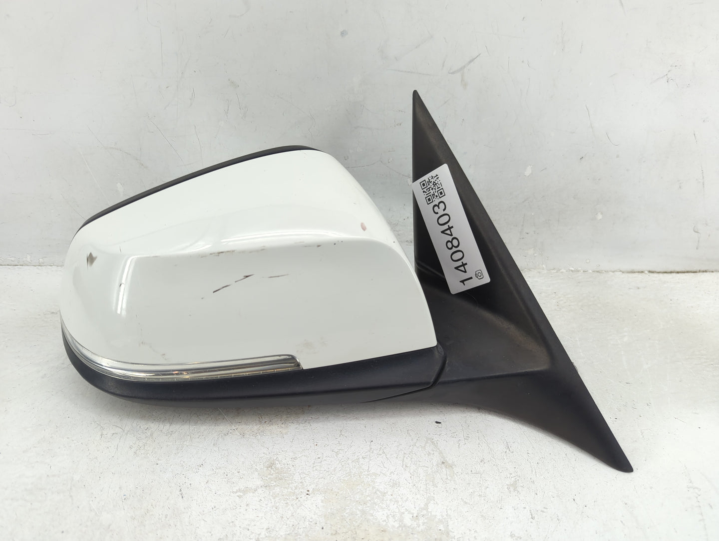 2013-2016 Bmw 328i Passenger Side View Mirror - Right Door Mirror OEM Used - Oemusedautoparts1.com