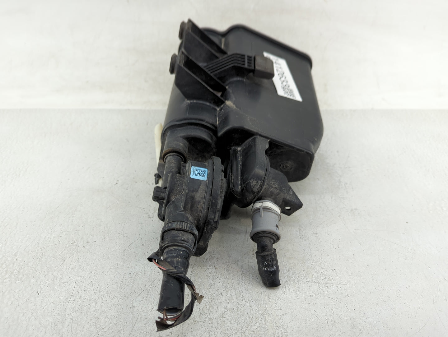 2014 Bmw 328i Fuel Vapor Charcoal Canister - Oemusedautoparts1.com