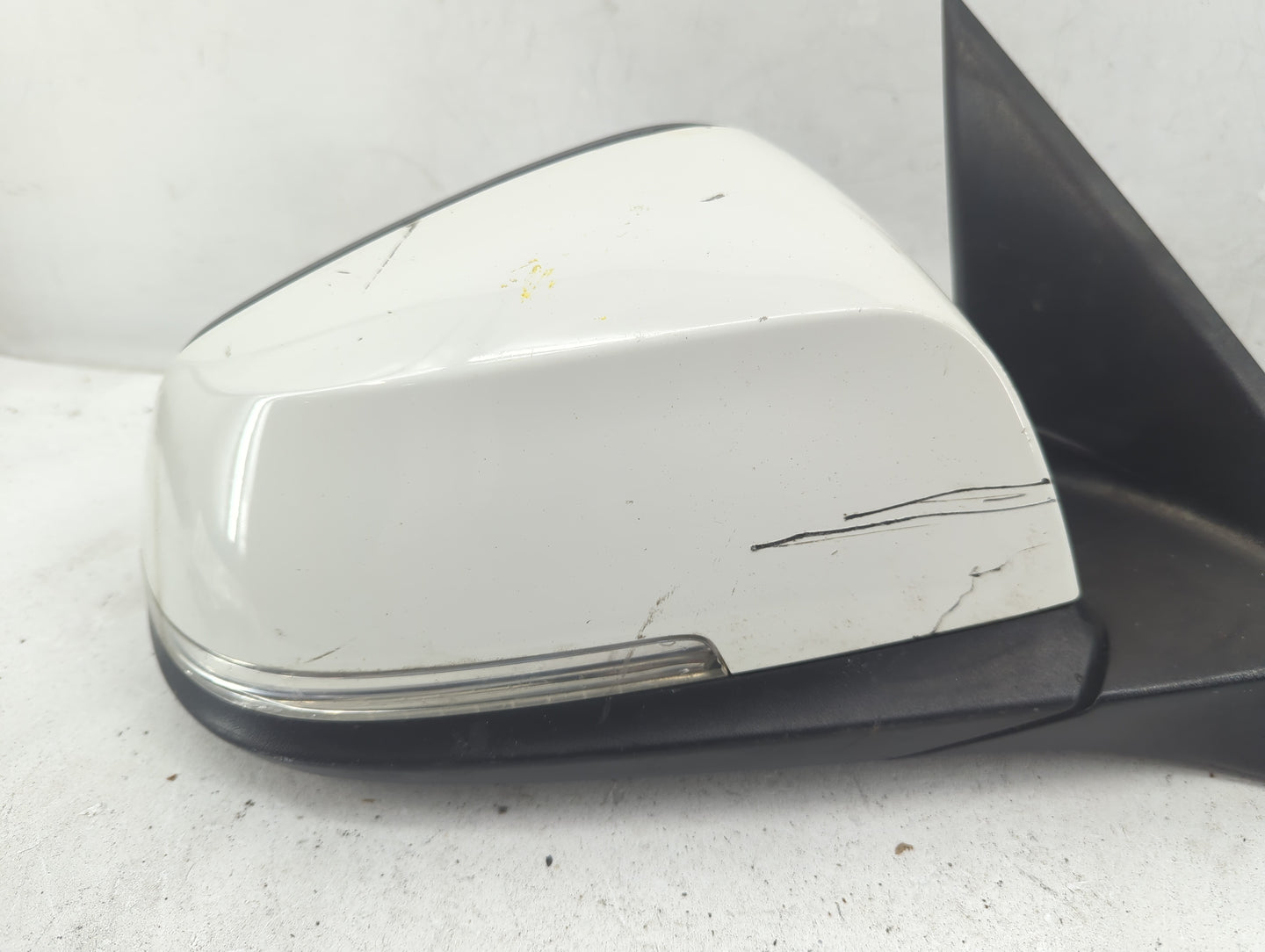 2013-2016 Bmw 328i Passenger Side View Mirror - Right Door Mirror OEM Used - Oemusedautoparts1.com