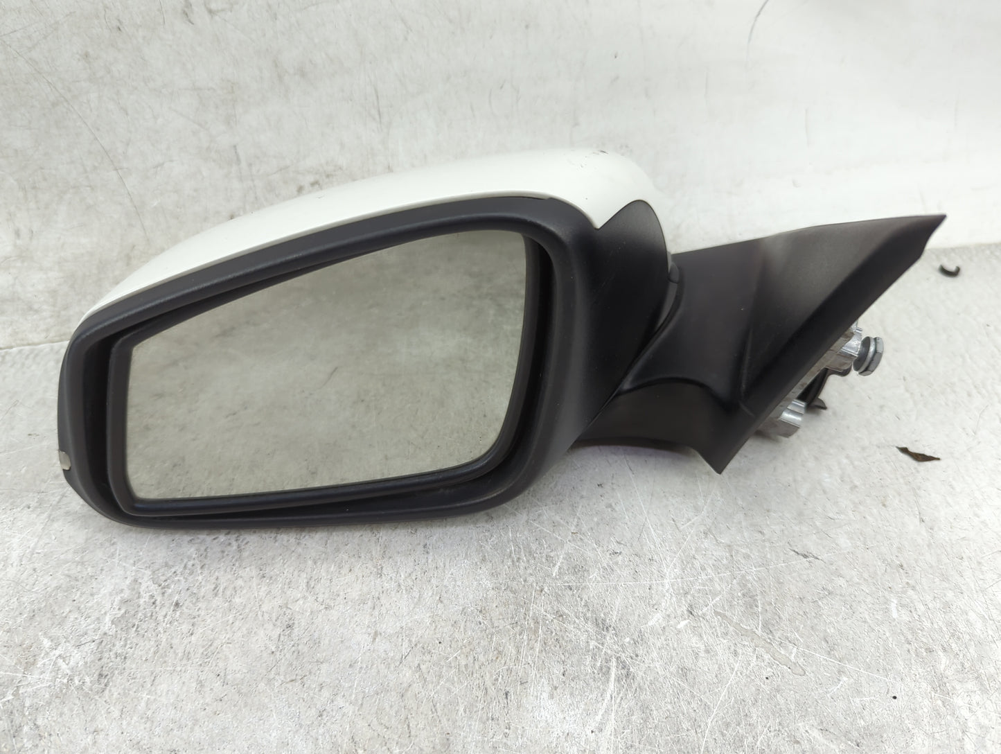 2013-2016 Bmw 328i Driver Side View Mirror - Left Door Mirror OEM Used - Oemusedautoparts1.com