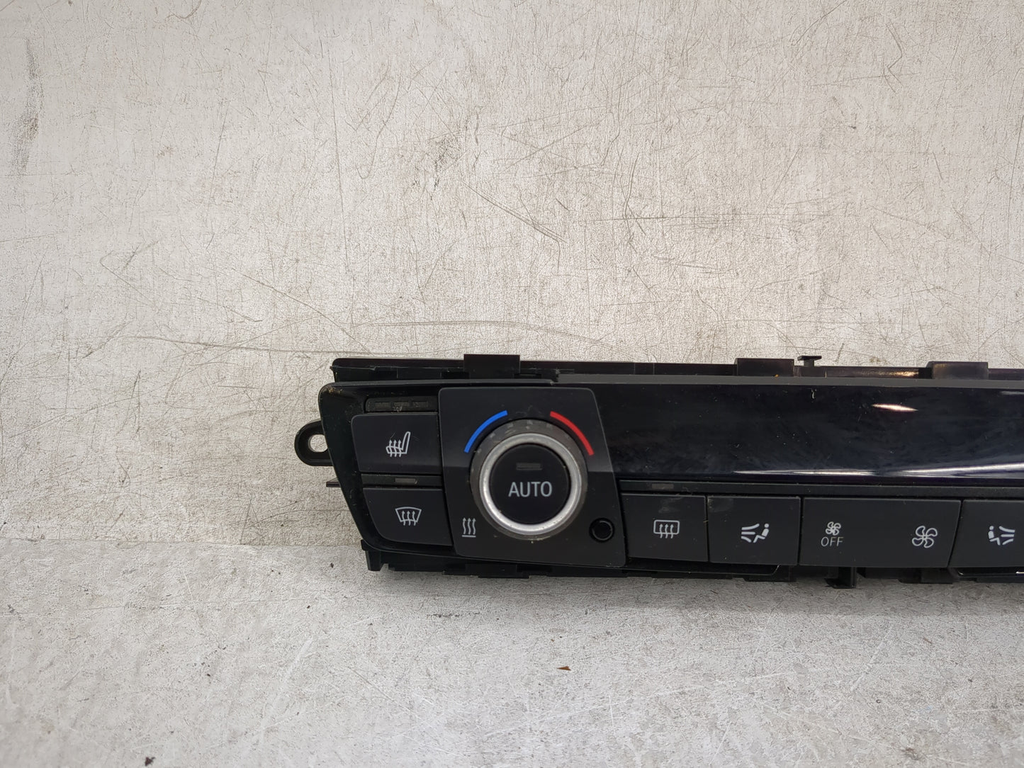 2012-2014 Bmw 328i Climate Control Module Temperature AC/Heater Replacement Fits Fits 2012 2013 2014 OEM Used Auto Parts - O