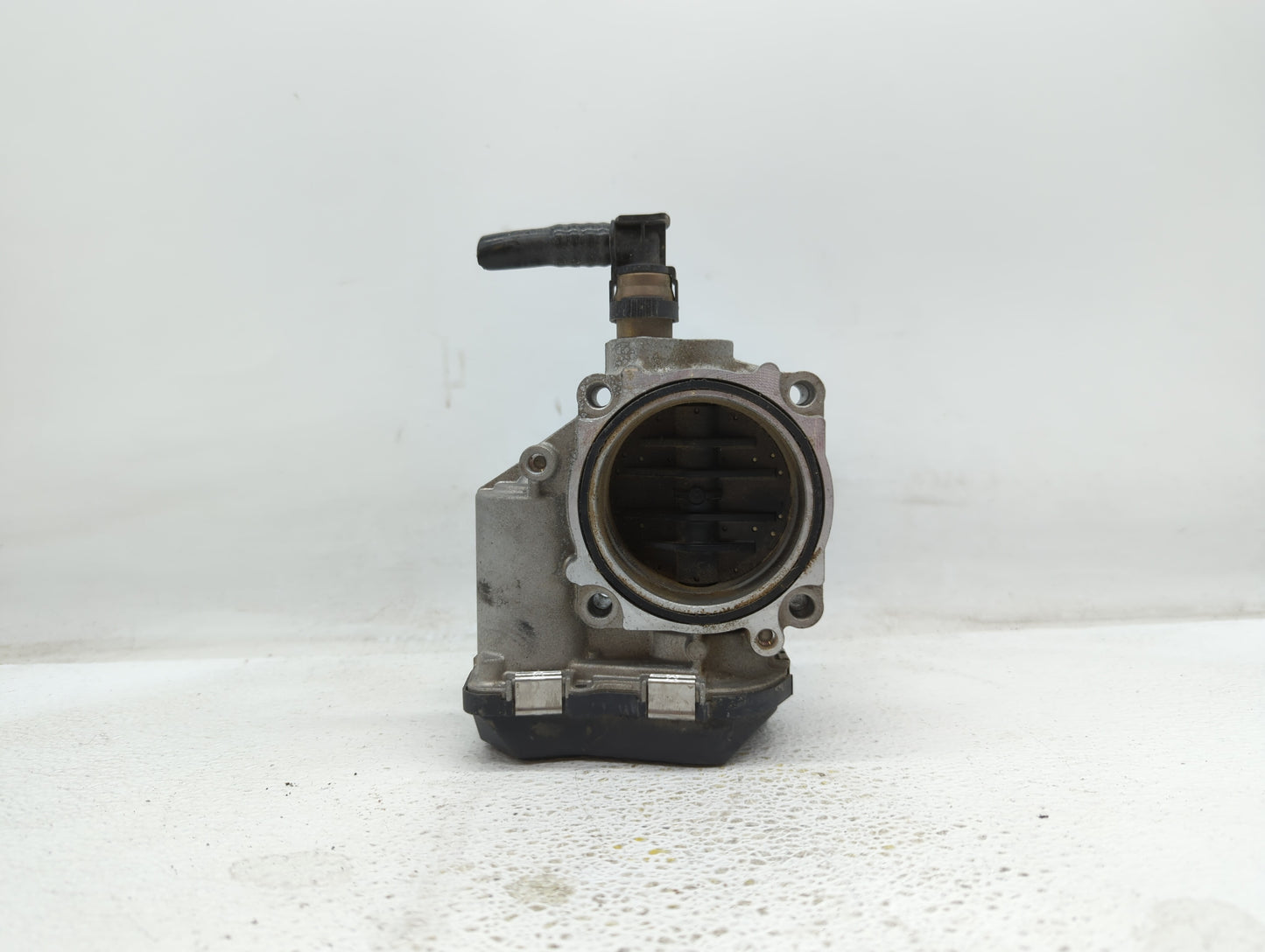 2012-2016 Bmw 328i Throttle Body P/N:A2C53355204 1354 7588625 Fits Fits 2012 2013 2014 2015 2016 2017 2018 OEM Used Auto Par