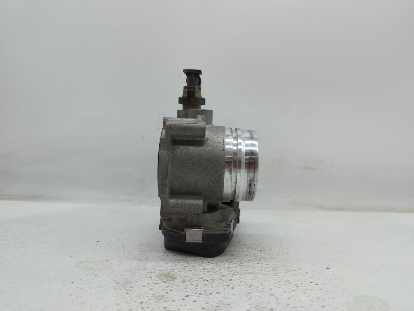 2012-2016 Bmw 328i Throttle Body P/N:A2C53355204 1354 7588625 Fits Fits 2012 2013 2014 2015 2016 2017 2018 OEM Used Auto Par