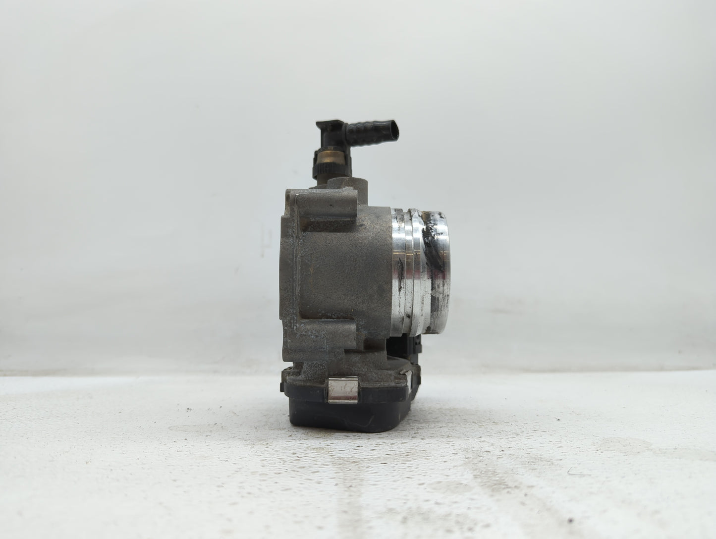 2012-2016 Bmw 328i Throttle Body P/N:A2C53355204 1354 7588625 Fits Fits 2012 2013 2014 2015 2016 2017 2018 OEM Used Auto Par