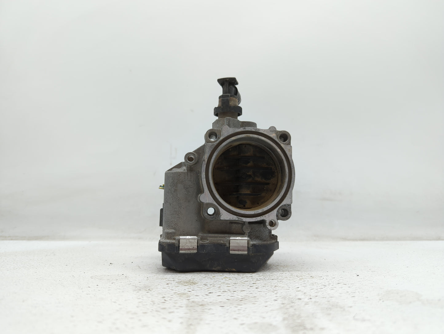 2012-2016 Bmw 328i Throttle Body P/N:A2C53355204 1354 7588625 Fits Fits 2012 2013 2014 2015 2016 2017 2018 OEM Used Auto Par