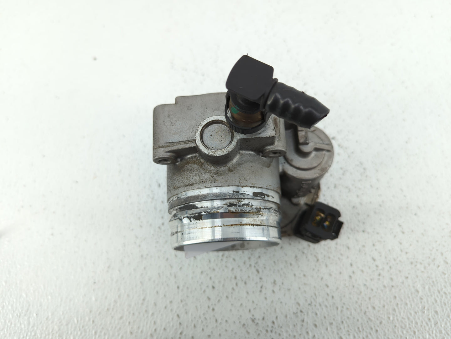 2012-2016 Bmw 328i Throttle Body P/N:1354 7588625-04 1354 7588625-03, 1354 7588625 Fits Fits 2012 2013 2014 2015 2016 2017 2