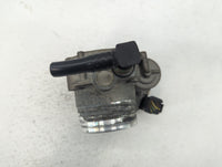 2012-2016 Bmw 328i Throttle Body P/N:1354 7588625-04 1354 7588625-03 Fits Fits 2012 2013 2014 2015 2016 2017 2018 OEM Used A