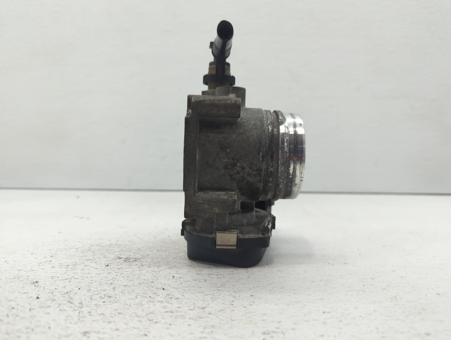 2012-2016 Bmw 328i Throttle Body P/N:1354 7588625-04 1354 7588625-03 Fits Fits 2012 2013 2014 2015 2016 2017 2018 OEM Used A