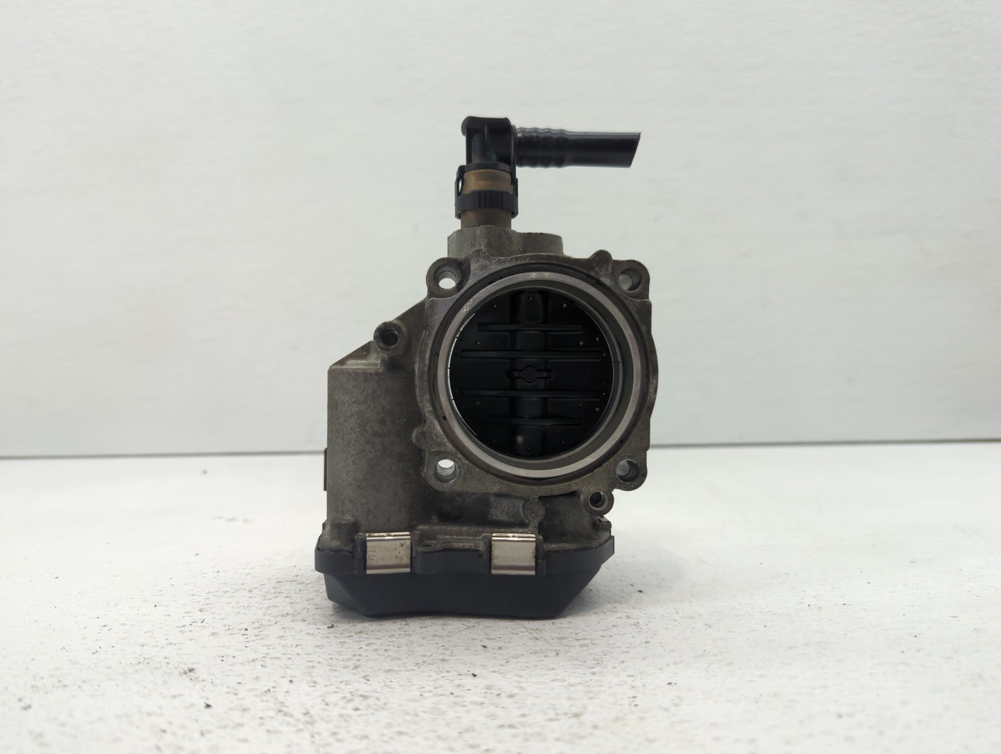 2012-2016 Bmw 328i Throttle Body P/N:1354 7588625-04 1354 7588625-03 Fits Fits 2012 2013 2014 2015 2016 2017 2018 OEM Used A