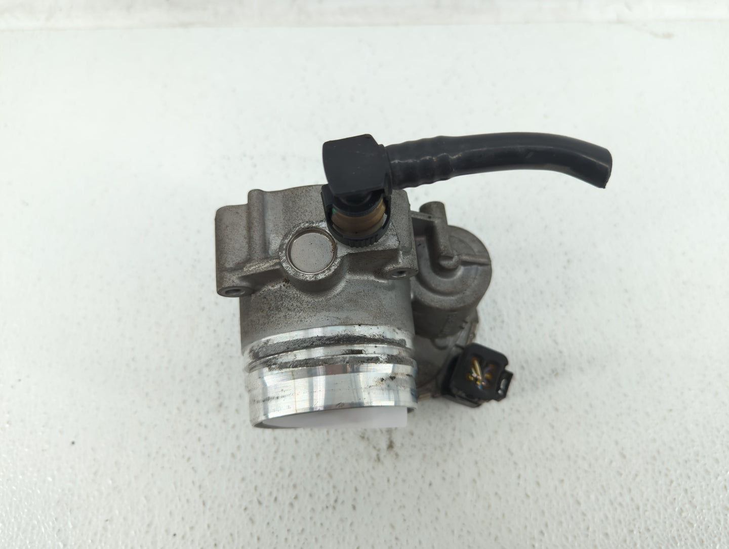 2012-2016 Bmw 328i Throttle Body P/N:1354 7588625-04 1354 7588625-03 Fits Fits 2012 2013 2014 2015 2016 2017 2018 OEM Used A